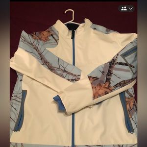 Mossy Oak Jacket Blue & White Print